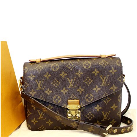 louis vuitton metis mm|louis vuitton metis crossbody.